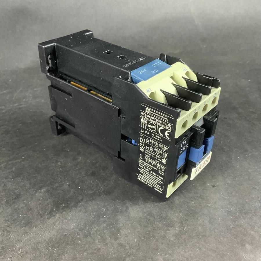 Used TELEMECANIQUE LP1-D1210-BD CONTACTOR ($20 OBO)