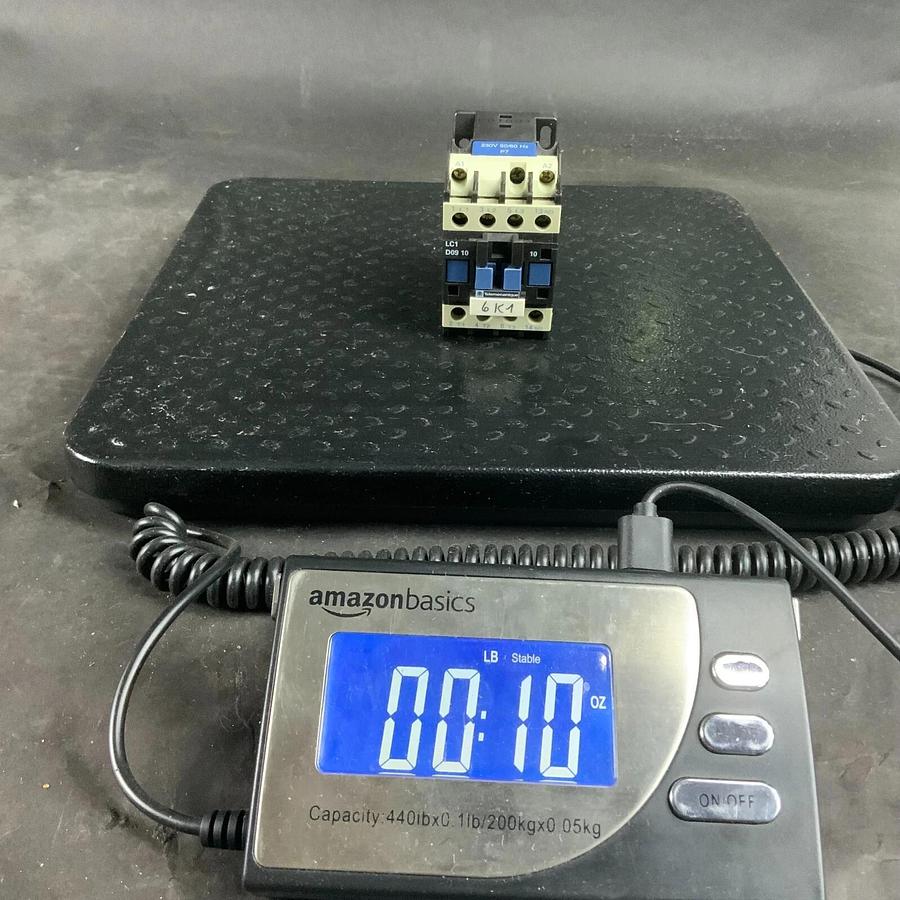 Used TELEMECANIQUE LC1-D0910-P7 CONTACTOR (