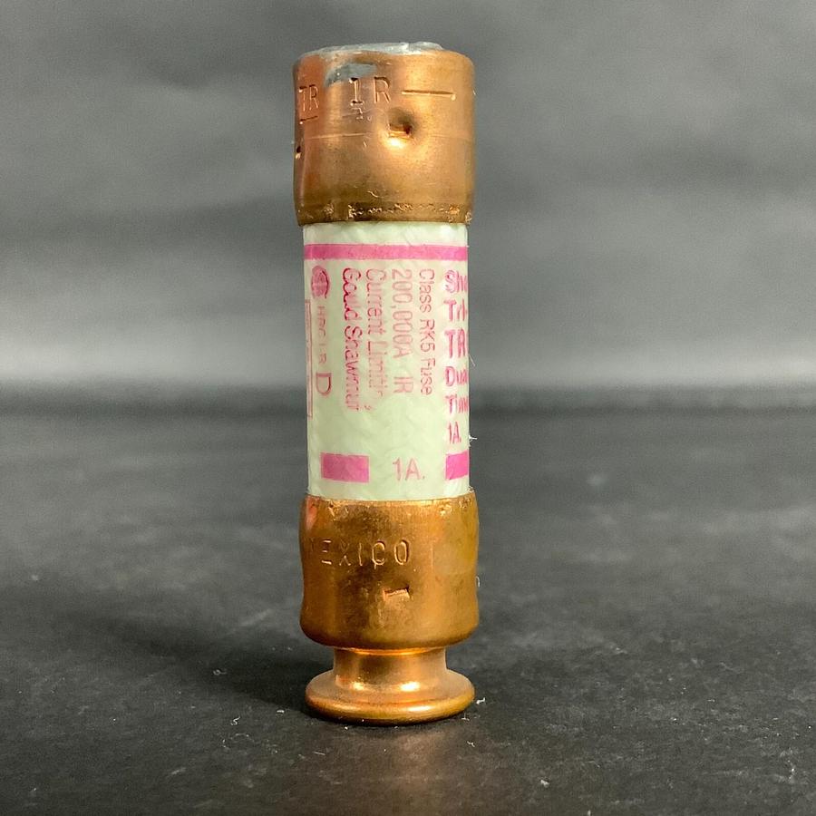 Used FERRAZ SHAWMUT TRI-ONIC TR1R FUSE - SET OF 7 ($21 OBO)