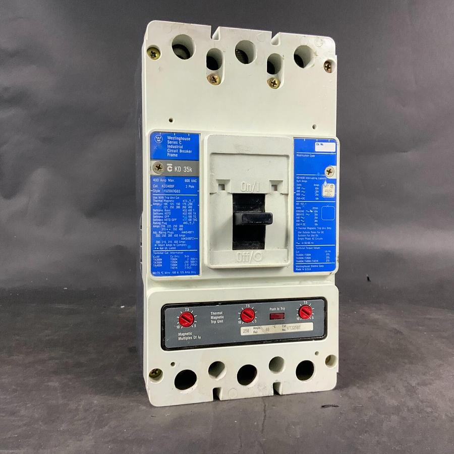 Used WESTINGHOUSE 1492D81G03 CIRCUIT BREAKER ($350 OBO)