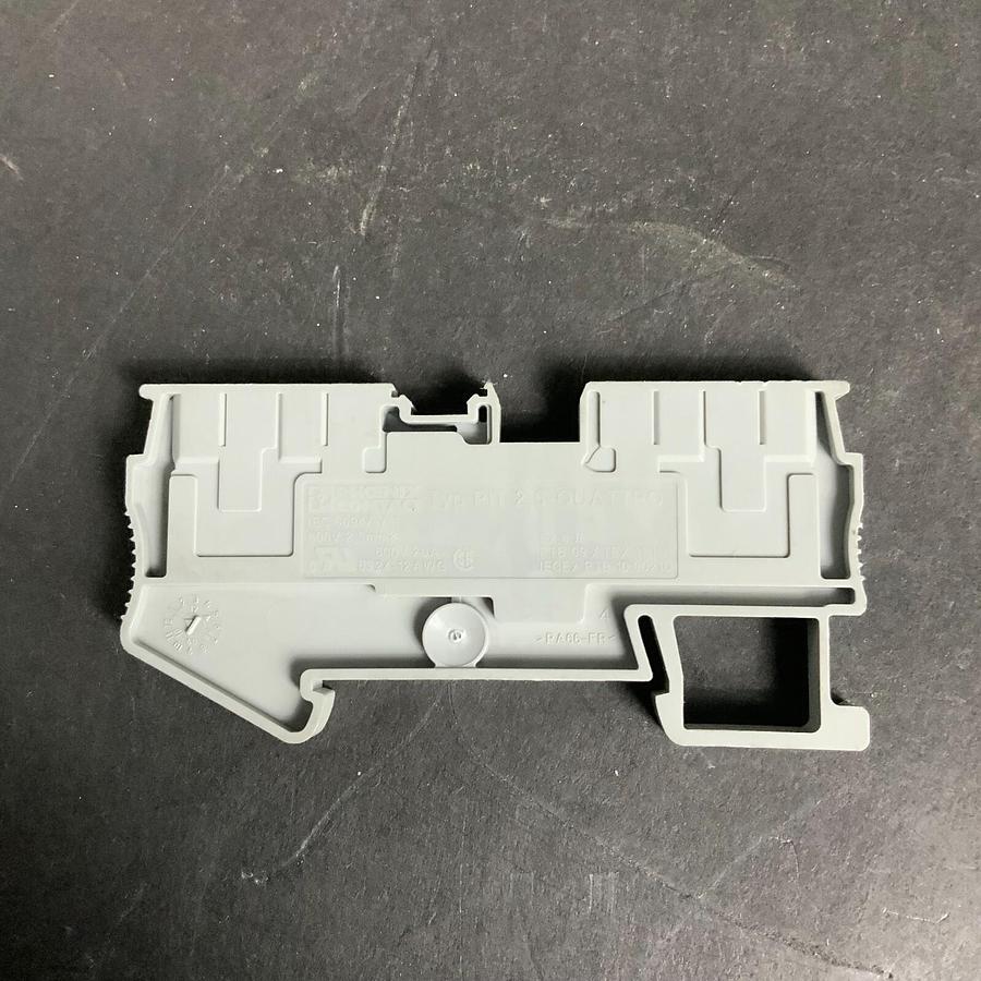 Used PHOENIX CONTACT PIT 2.5-QUATTRO TERMINAL BLOCK - BATCH OF 20 ($2.00)
