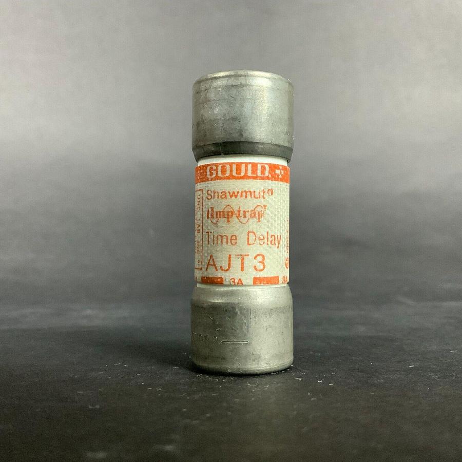 Used FERRAZ SHAWMUT AMPTRAP AJT3 FUSE - SET OF 2 ($10 OBO)