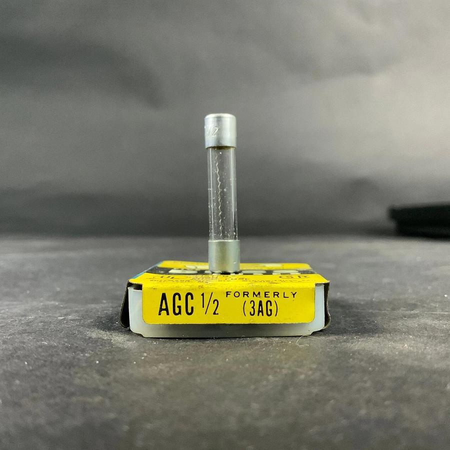 BUSSMANN AGC - 1/2 (3AG) - SET OF 5 ($6.50 OBO)