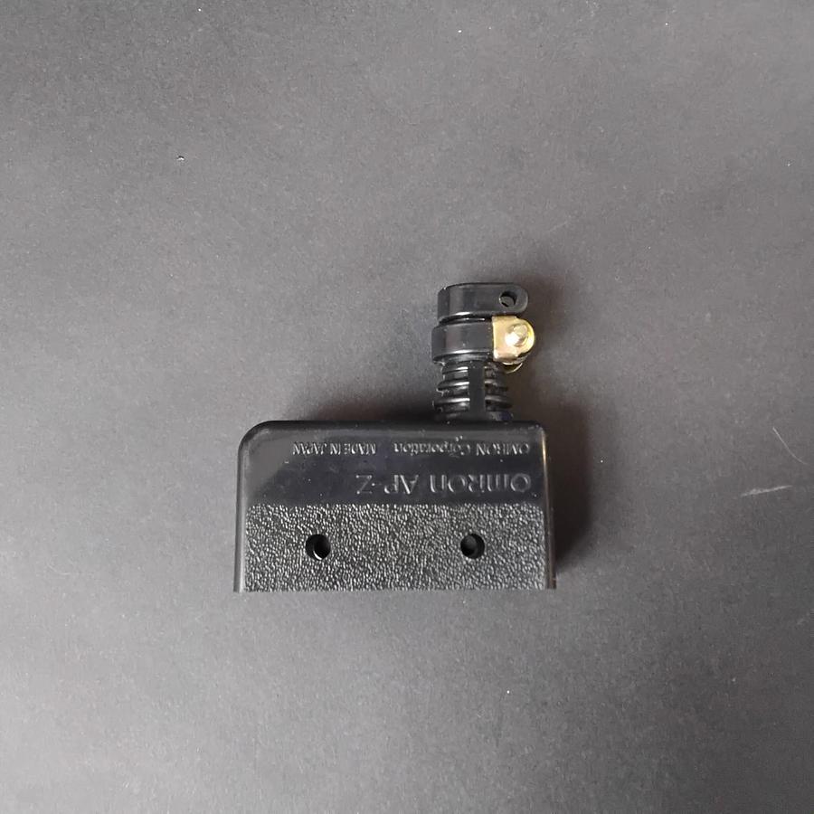 Used OMRON AP-Z/APZ SNAP SWITCH TERMINAL COVER ($4 OBO)