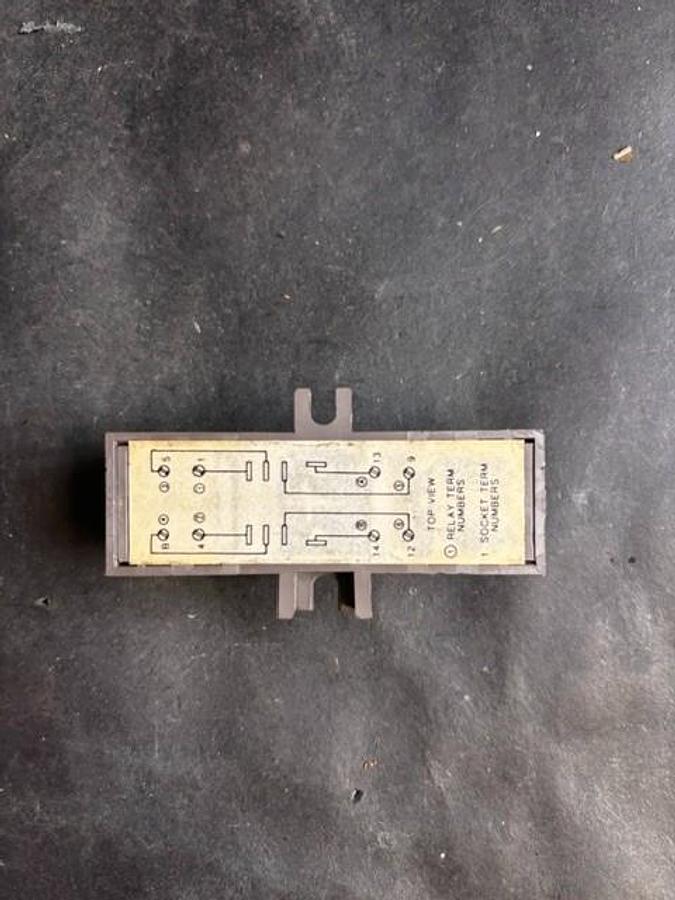 Used POTTER & BRUMFIELD 27E487 RELAY SOCKET