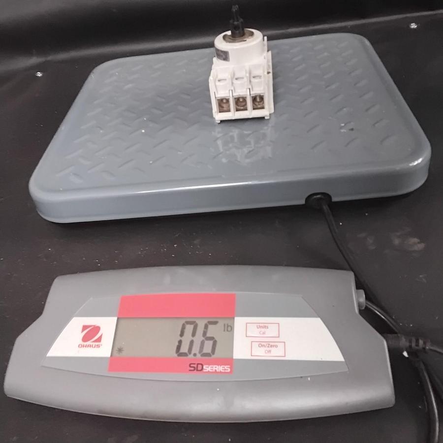 Used ABB OETL-NF60 DISCONNECT SWITCH ($45 OBO)