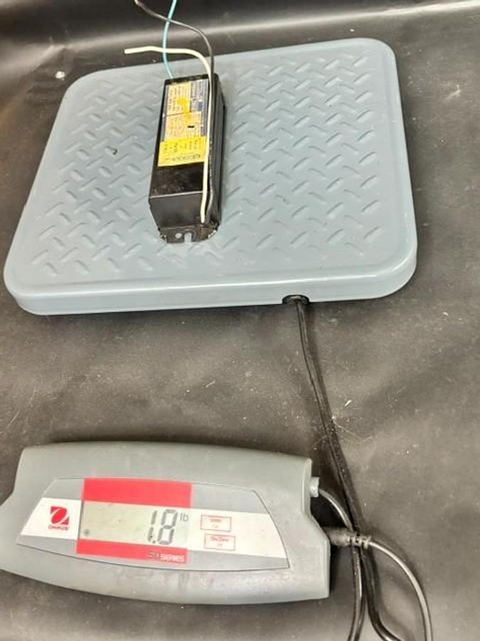 Used PHILLIPS ADVANCE L-140F-TP BALLAST TRANSFORMER