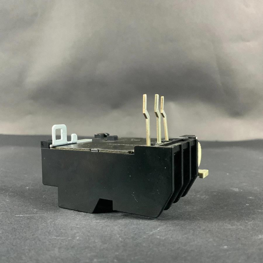 Used FUJI ELECTRIC TR-0 0.24-0.36 THERMAL OVERLOAD RELAY ($15 OBO)