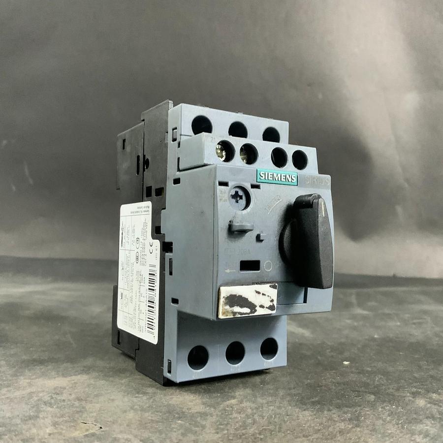 Used SIEMENS 3RV2021-4AA15 SIRIUS CIRCUIT BREAKER ($25 OBO)