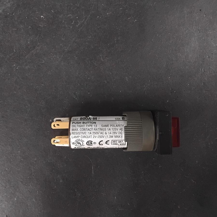 Used ALLEN BRADLEY 800A-M PUSHBUTTON SWITCH ($13 OBO)