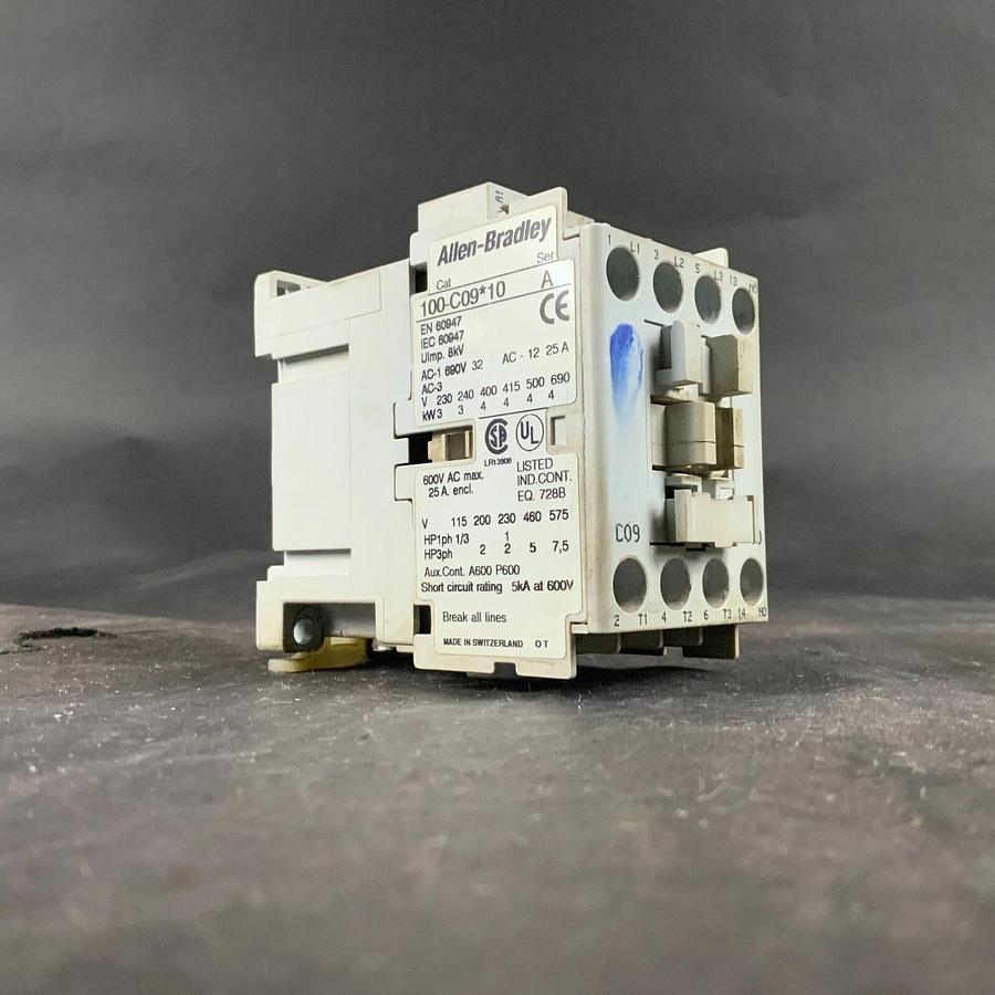 Used ALLEN BRADLEY 100-C09*10 COIL RELAY ($65 0B0)