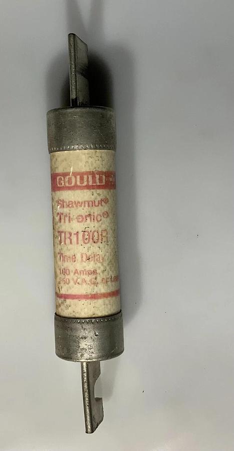 Used MERSEN FERRAZ SHAWMUT TR100R ($18.99/EACH OBO)