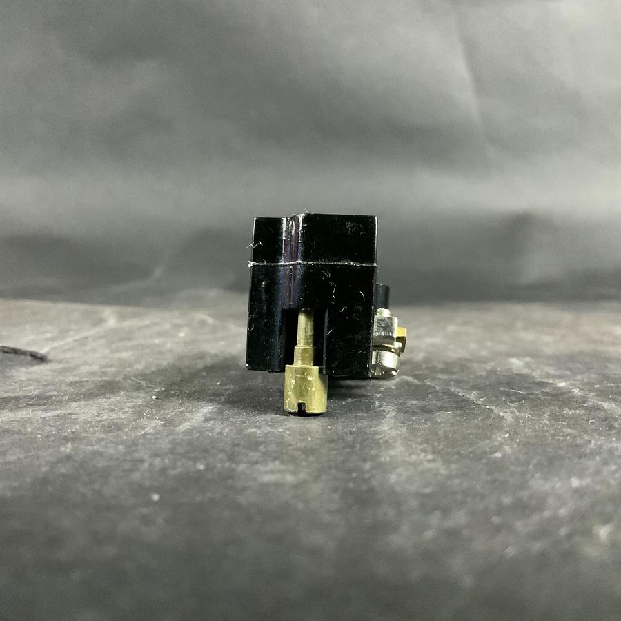 Used CUTLER HAMMER KLA1 CONTACT BLOCK ($9 OBO)
