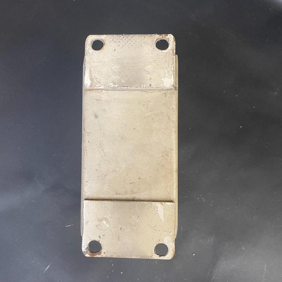 Used INDUSTRIAL CONTROL STATION BOX 2-POSITION SELECTOR SWITCH & PUSH BUTTON