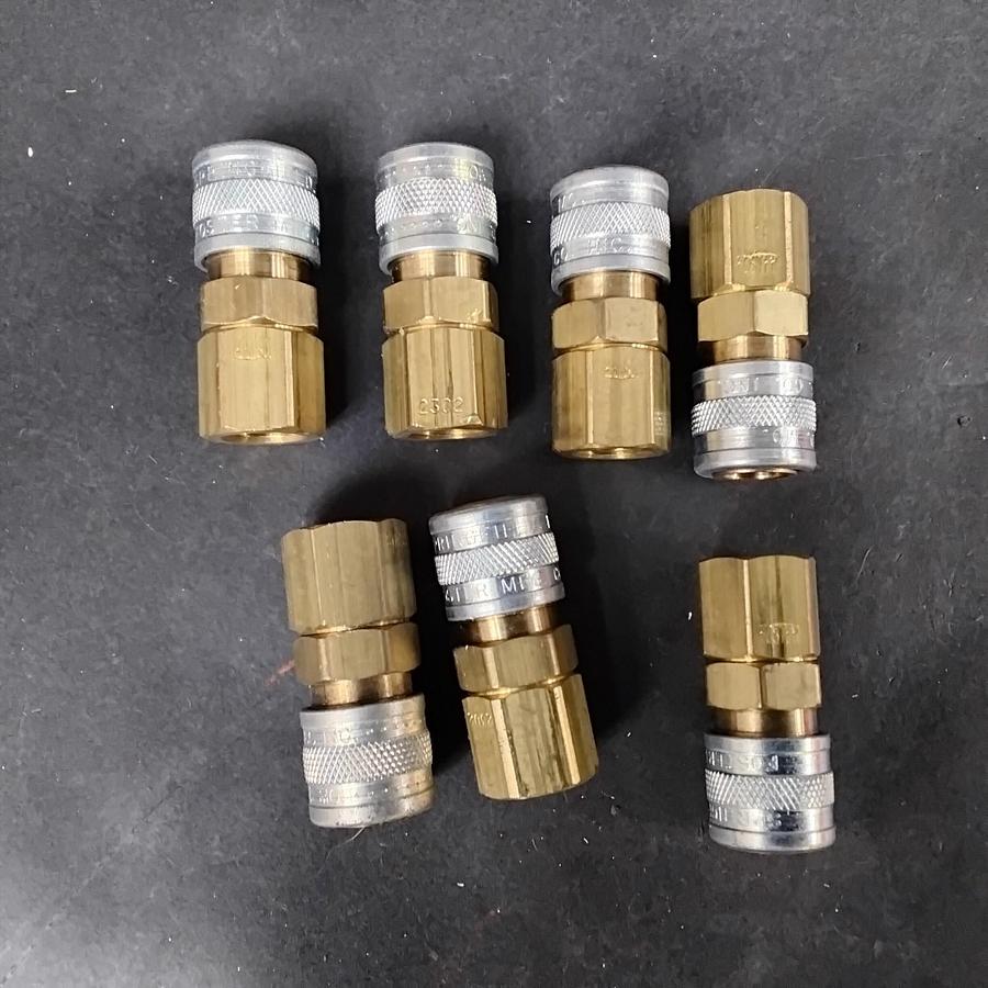Used FOSTER 2302 3 SERIES BRASS PNEUMATIC COUPLERS - GROUP OF 7 ($10 OBO)