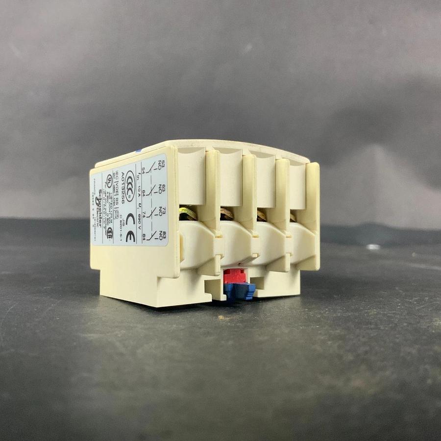 Used TELEMECANIQUE LADN40 CONTACT BLOCK ($8 OBO)
