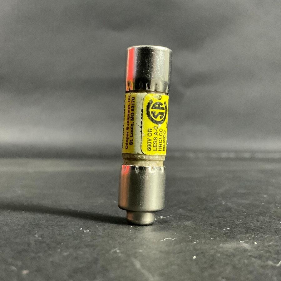 Used BUSSMANN LOW-PEAK LP-CC-6 FUSE ($4 OBO)