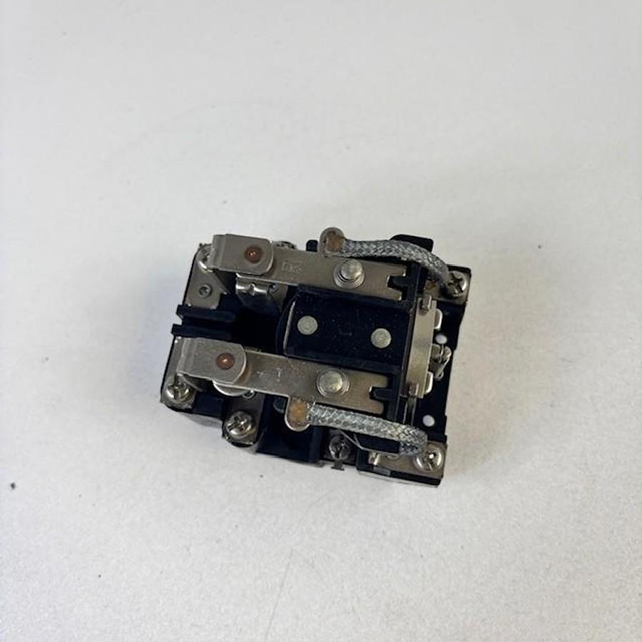 Used STRUTHERS-DUNN 450XBX40-120VAC RELAY