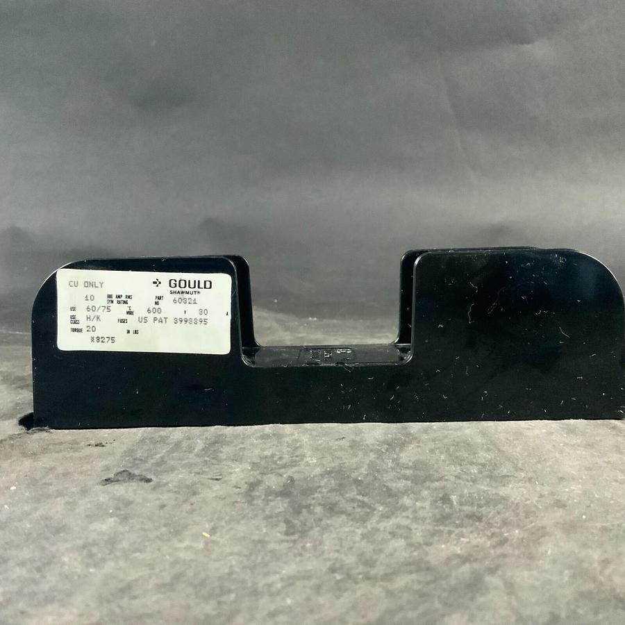 FERRAZ SHAWMUT 60321 FUSE BLOCK ($12 OBO)