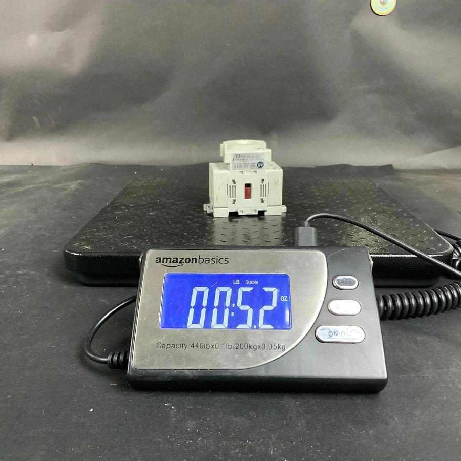 Used ALLEN BRADLEY 194E-A25-1753 SER B DISCONNECT SWITCH ($20 OBO)