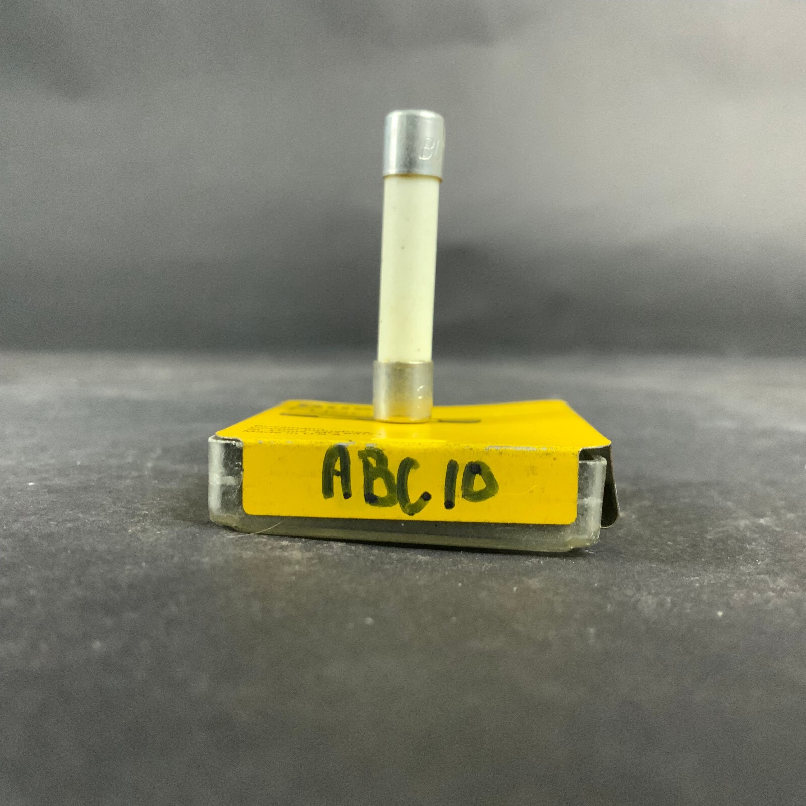 BUSSMANN ABC-10 FUSE - SET OF 4 ($5 OBO)