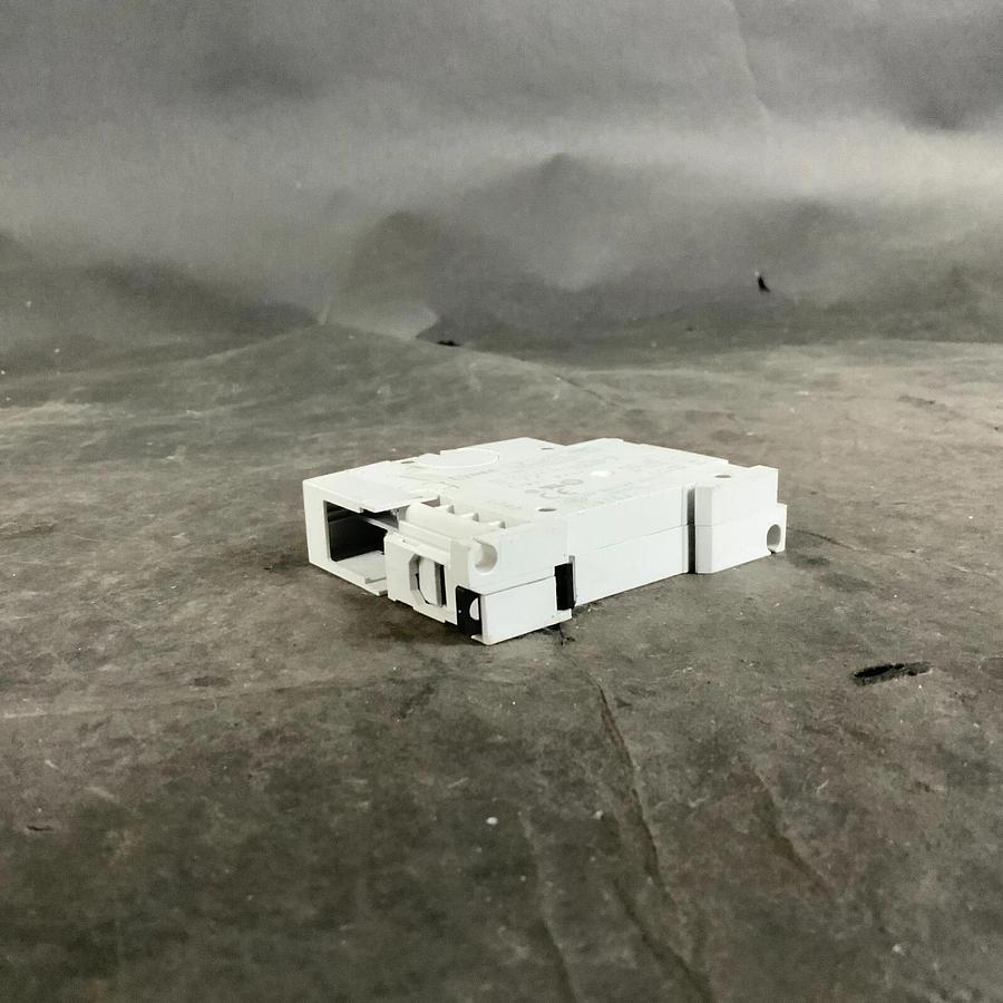 Used IDEC NC1V-11 5A CIRCUIT BREAKER ($20 OBO)