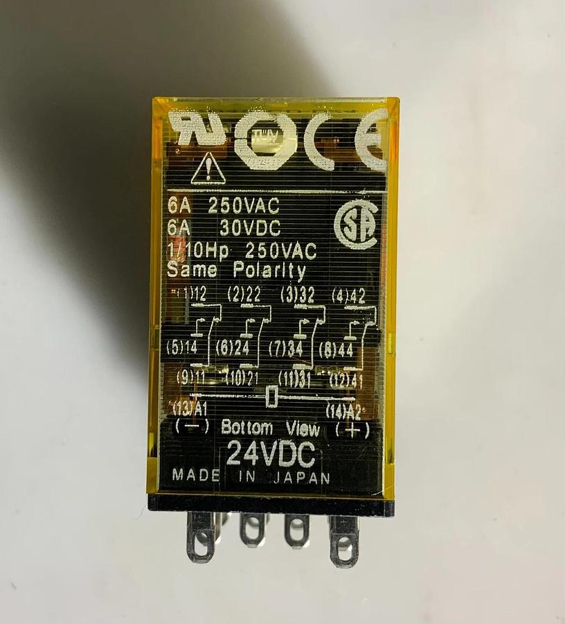 Used IDEC RU4S-CD-D24 RELAY - SET OF 5 ($40 OBO)