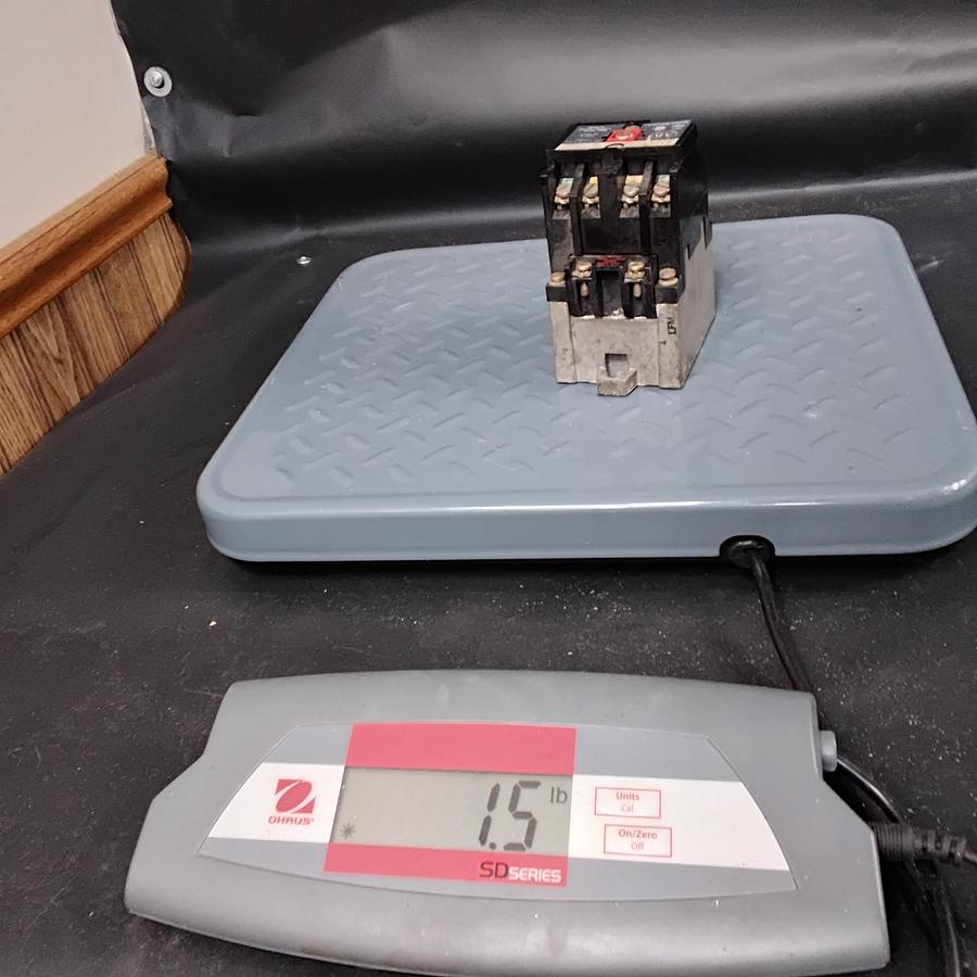 Used ALLEN BRADLEY 700-P400A1 SERIES B CONTACT CONTROL RELAY ($30 OBO)