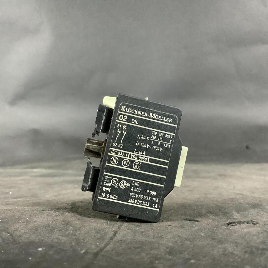 Used KLOCKNER MOELLER 02DIL AUXILIARY CONTACT ($12 OBO)