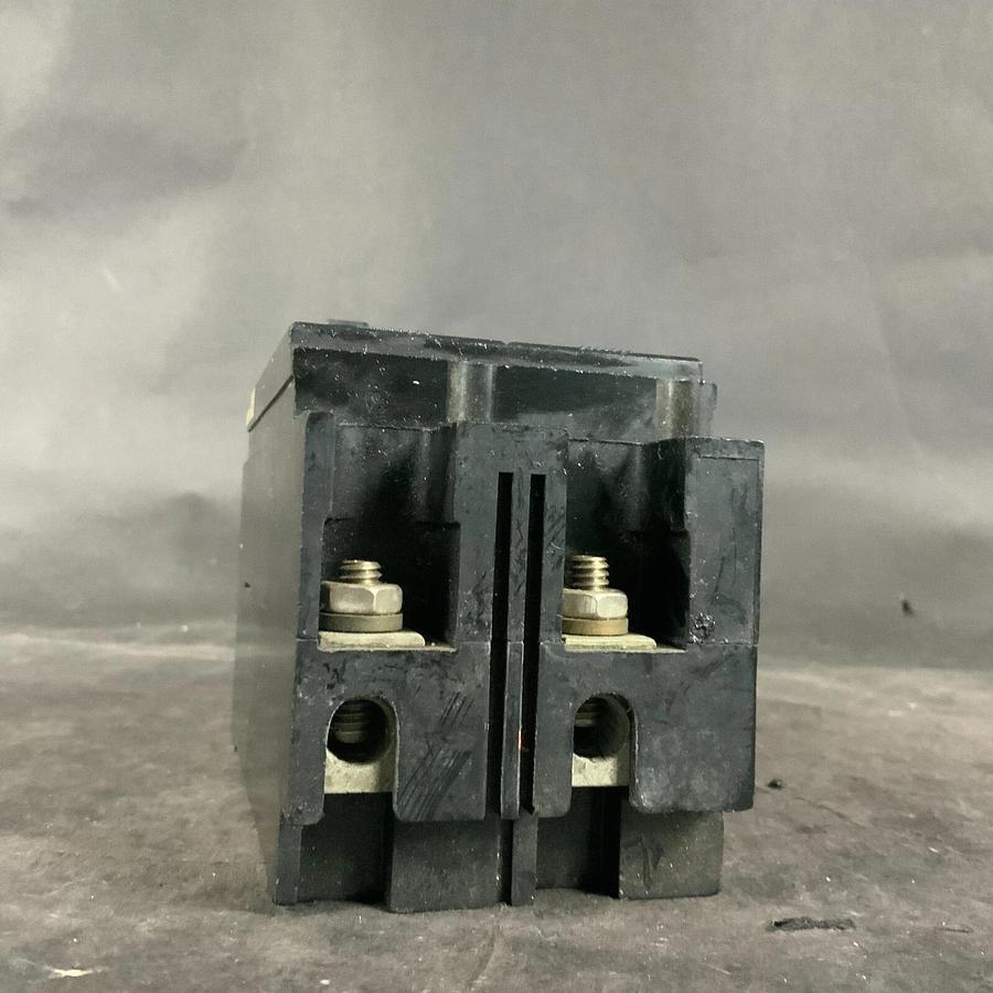 Used WESTINGHOUSE E2100S CIRCUIT BREAKER ($35 OBO)