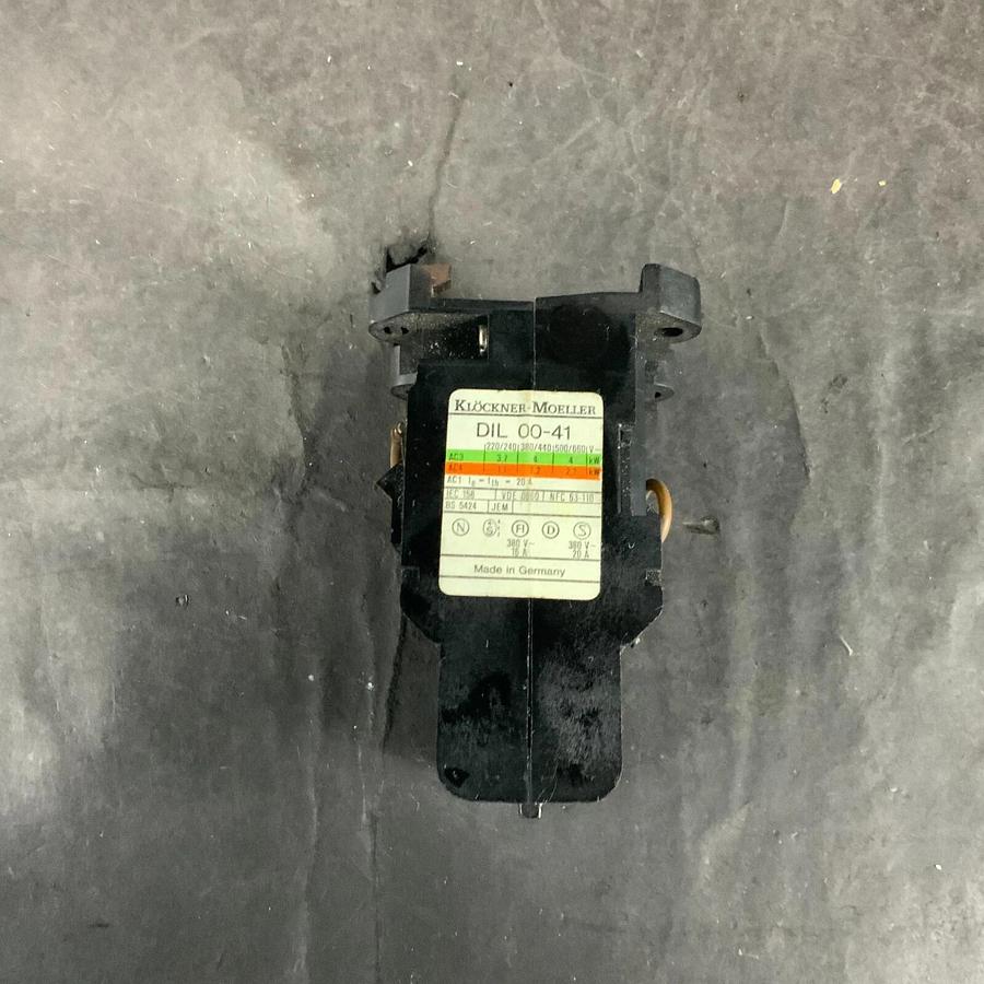 Used KLOCKNER MOELLER DIL 00-41 220/240V CONTACTOR ($45 OBO)