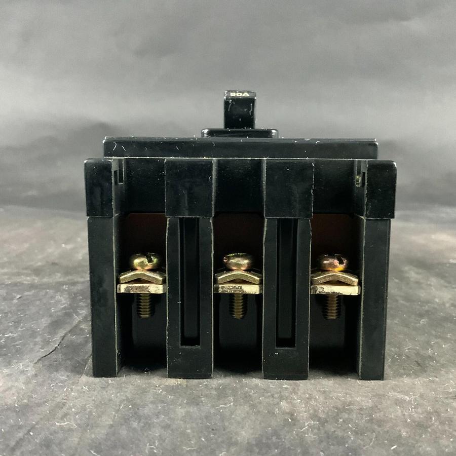 Used FUJI AUTO BREAKER EA53 ($30 OBO)