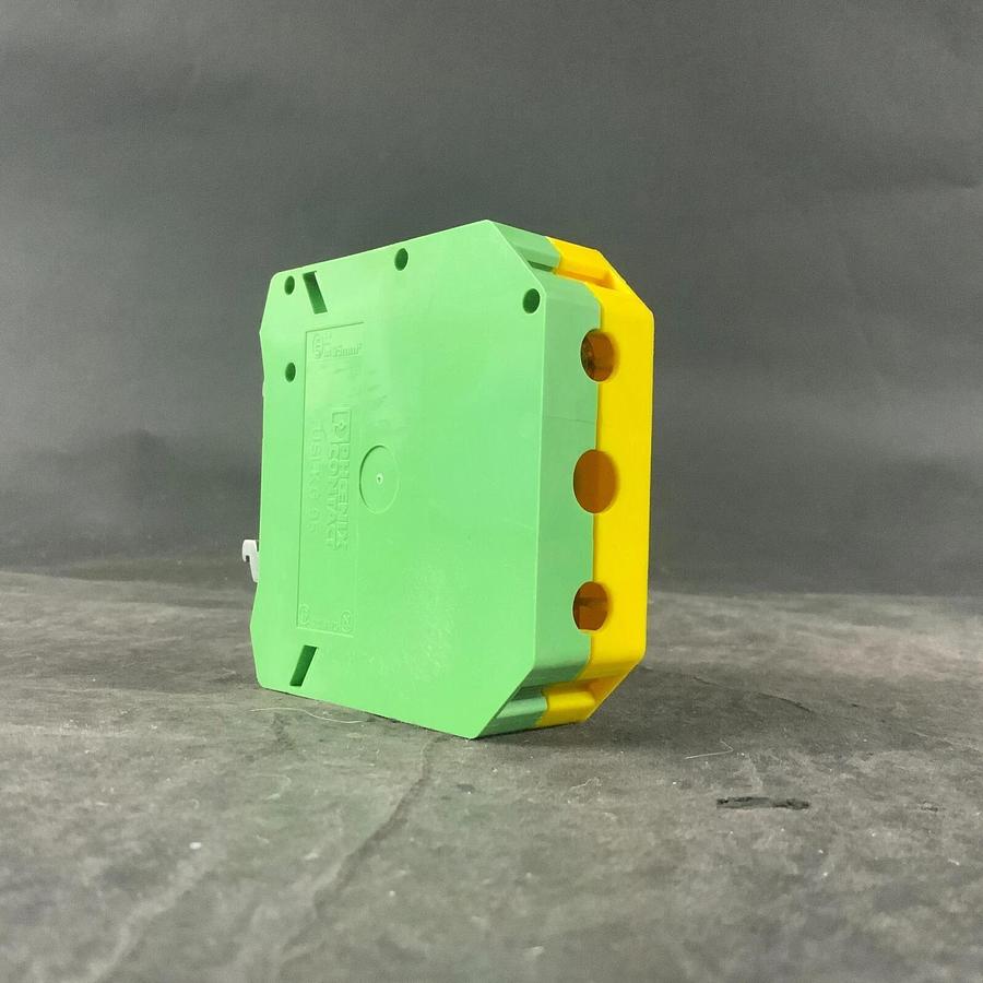 Used PHOENIX CONTACT USLKG95 TERMINAL BLOCK ($15 OBO)