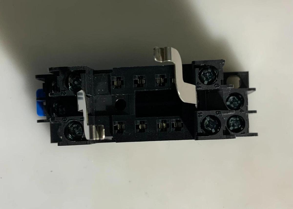 IDEC SM2S-05DF ($4.99/EACH OBO)