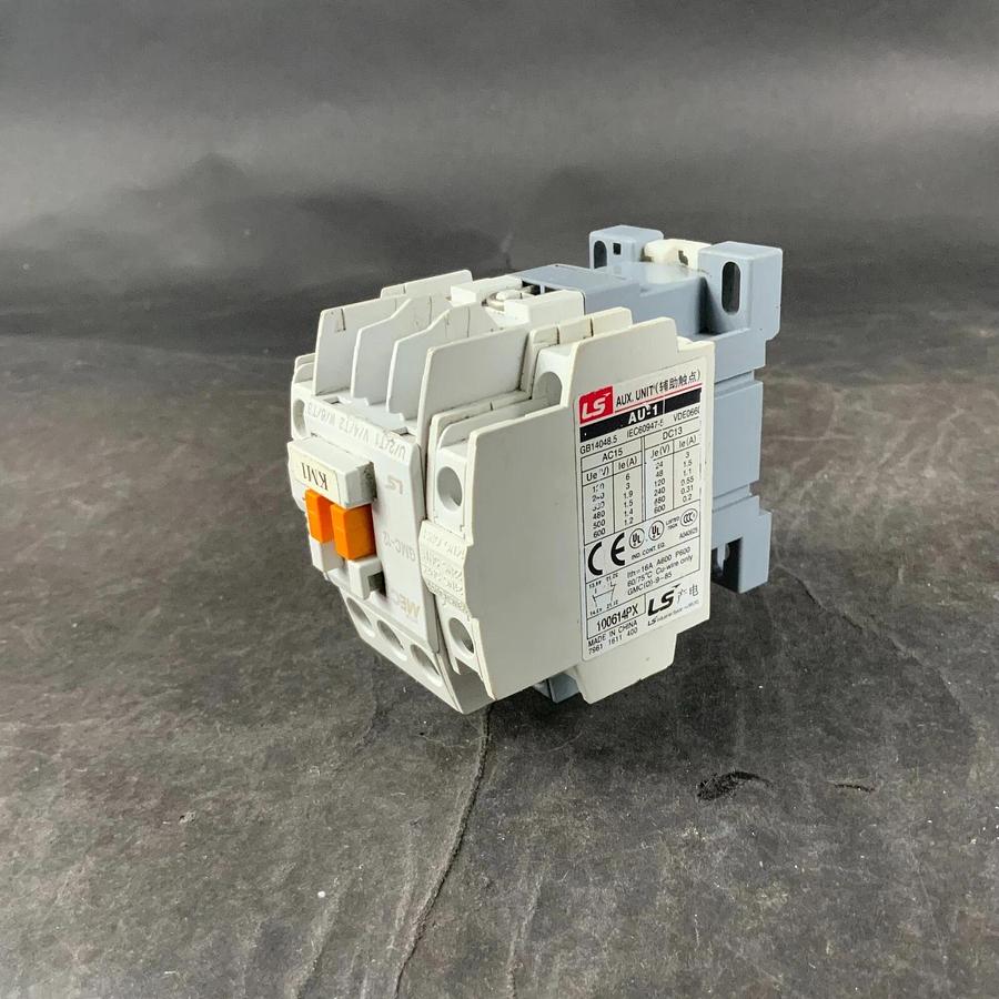 Used LS INDUSTRIAL SYSTEM GMC-D-12 CONTACTOR ($30 OBO)