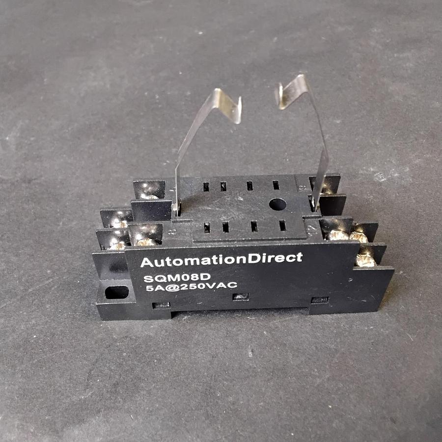 Used AUTOMATIONDIRECT SQM08D RELAY SOCKET ($17 OBO)
