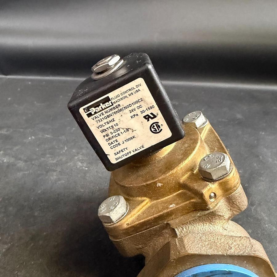Used PARKER 7321GBN76NMCN0D100C2 SOLENOID VALVE ($300 OBO)