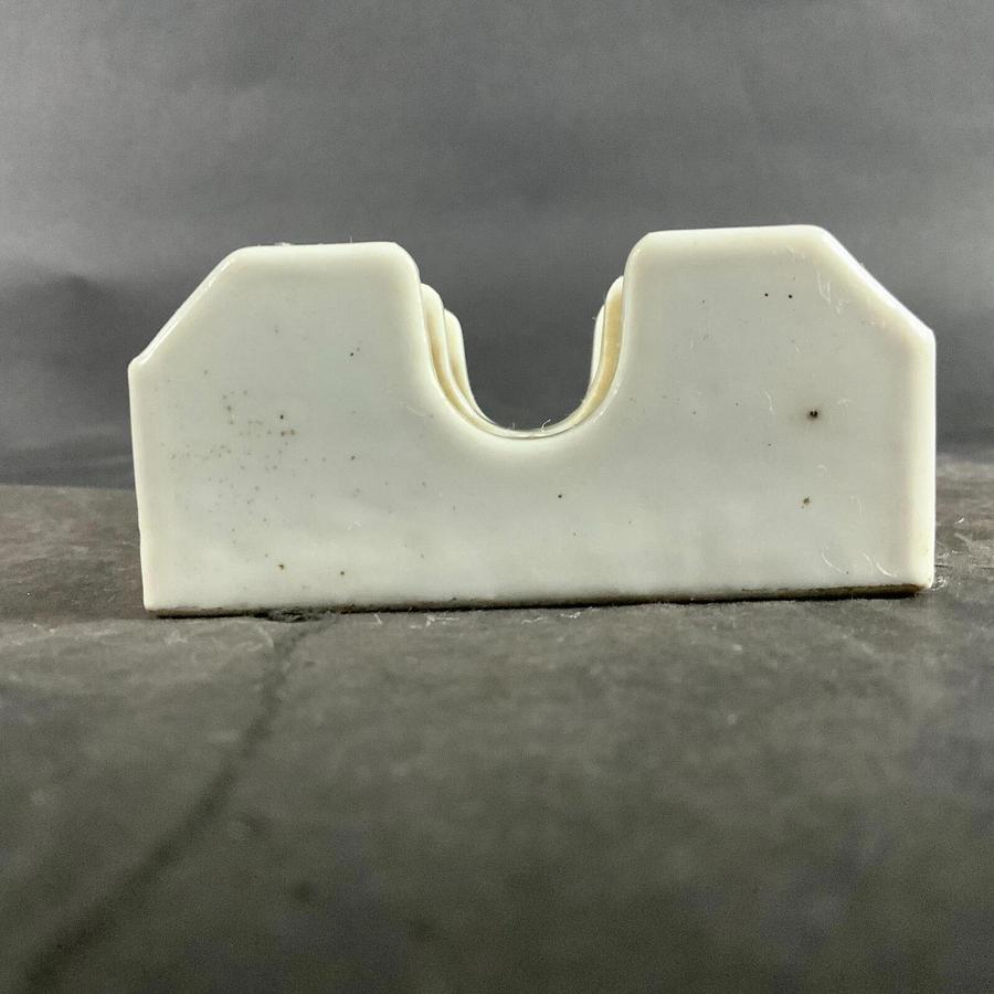 Used THOMAS & BETTS FUSE HOLDER 388-402 ($10 OBO)