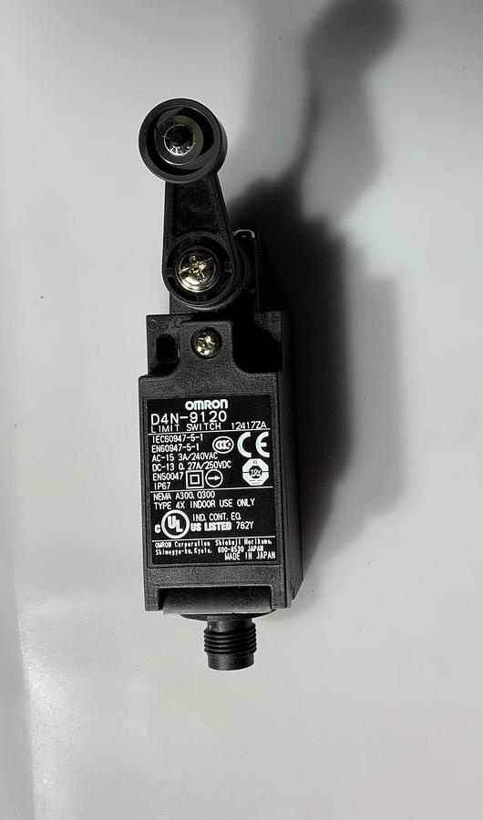 Used OMRON D4N-9120 LIMIT SWITCH ($49.99 OBO!!!)