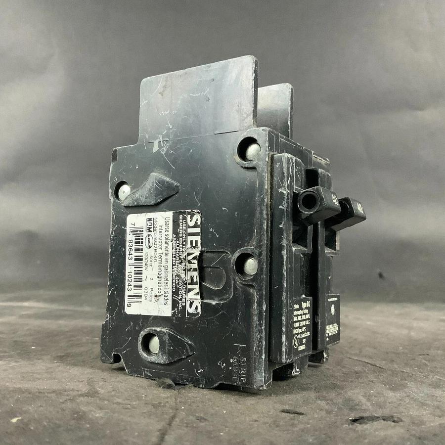 Used SIEMENS BQ2B040 CIRCUIT BREAKER ($45 OBO)