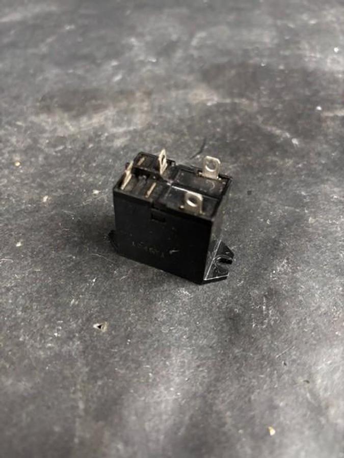 Used OMRON G4W-11123A-US-TVB POWER RELAY ($10 OBO)