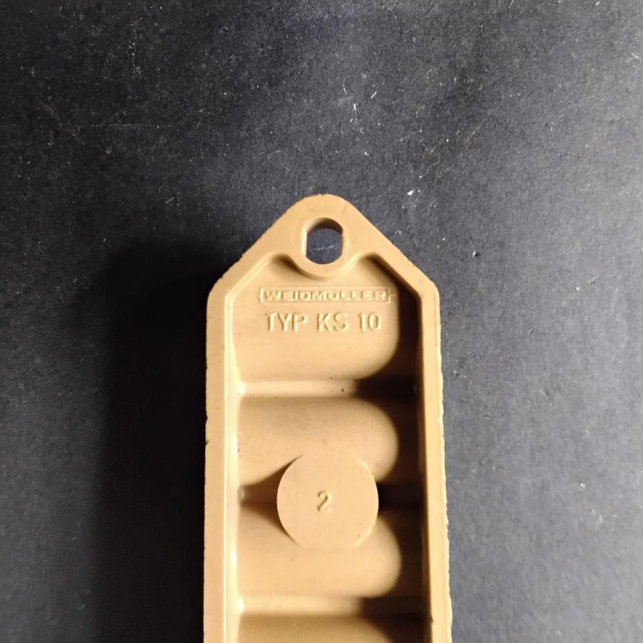 Used WEIDMULLER TYP KS10 TERMINAL BLOCK ($12 OBO)