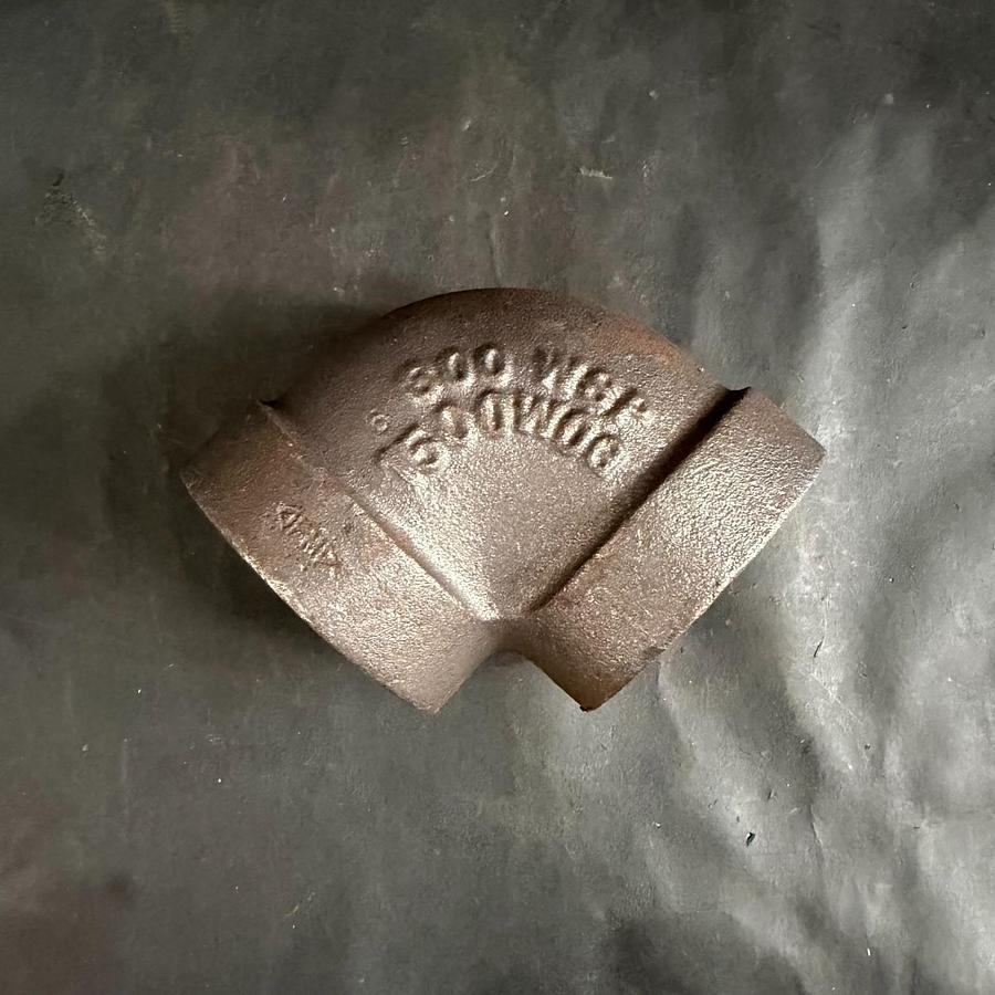 Used AAR 1 1/2” 300WSP/1500W0G ELBOW FITTING