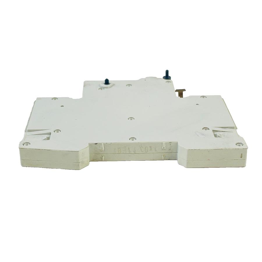 Used SIEMENS 5ST3010 AUXILIARY CIRCUIT SWITCH 6A 230VAC 1NO 1NC DIN RAIL