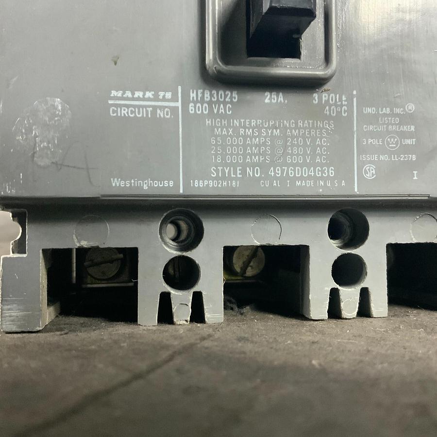 Used WESTINGHOUSE HFB3025 CIRCUIT PROTECTOR ($35 OBO)