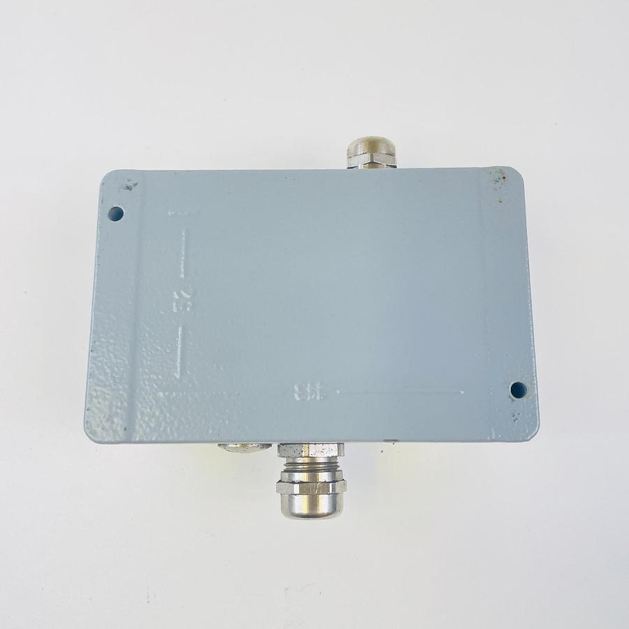 Used WENGLOR FN 04 COLOR ANALYZER PHOTOELECTRIC EVALUATION UNIT SENSOR INDUSTRIAL