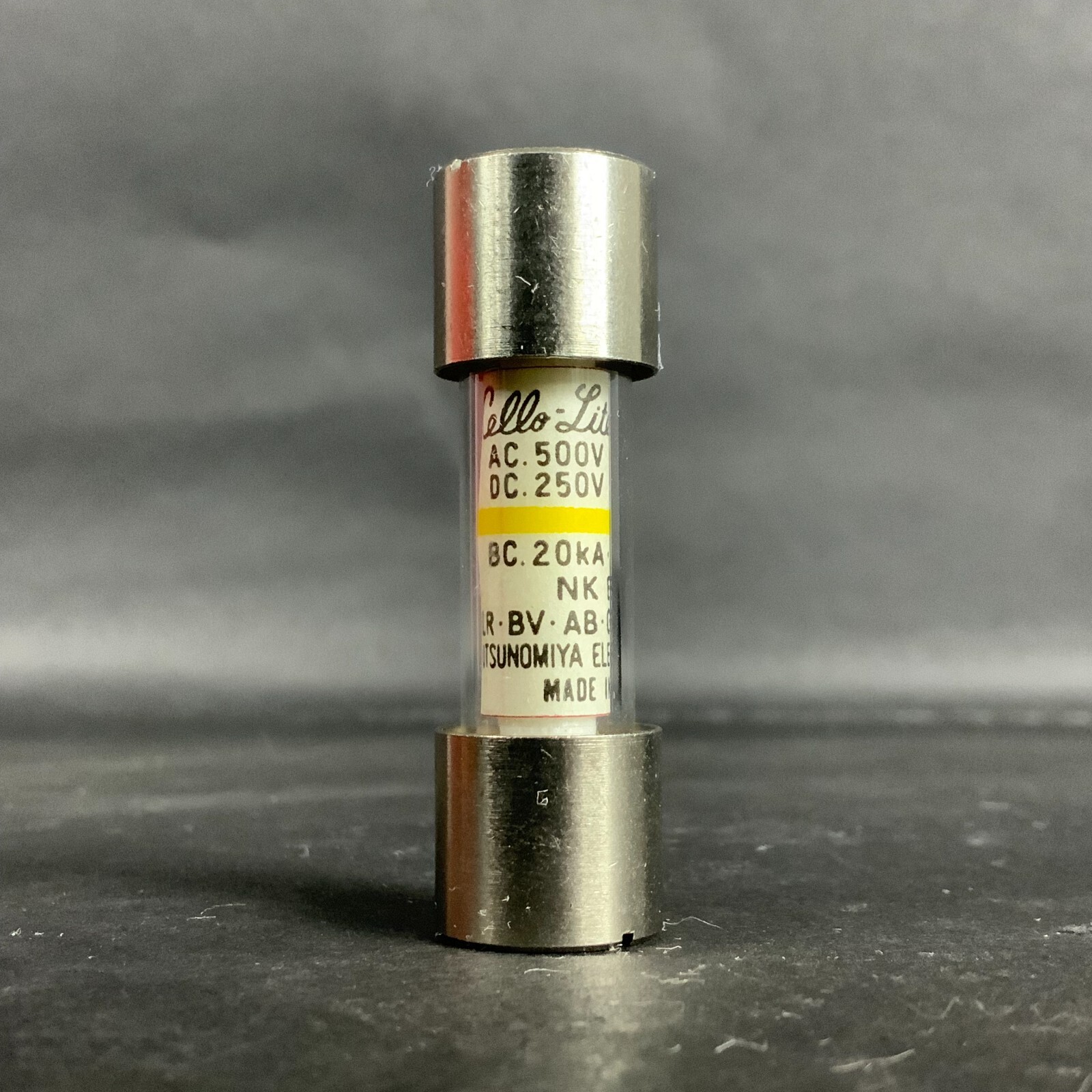UTSUNOMIYA ELECTRIC CELLO-LITE NC1 5A FUSE ($11 OBO)