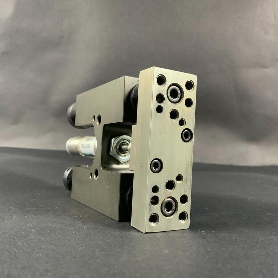 Used NUMATICS SH05601LB1ZCS4 PNEUMATIC LINEAR SLIDE ($240 OBO)