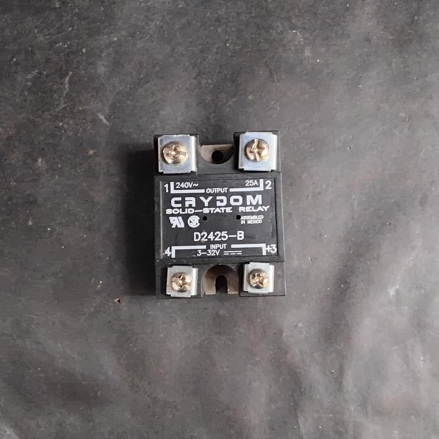 Used CRYDOM D2425-B SOLID STATE RELAY ($25 OBO)