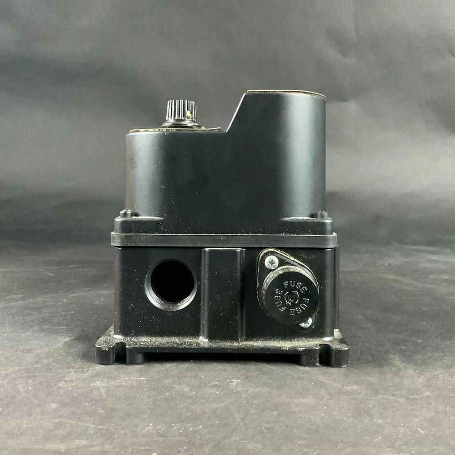 Used DAYTON 4Z377D DC SPEED CONTROLLER ($550 OBO)